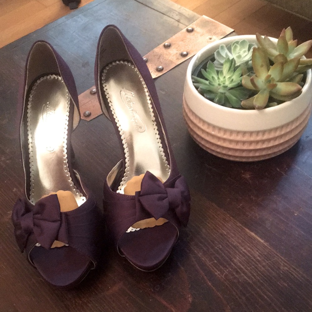 David’s Bridal Michaelangelo High Heels